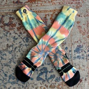 Icon tie dye snowboard socks